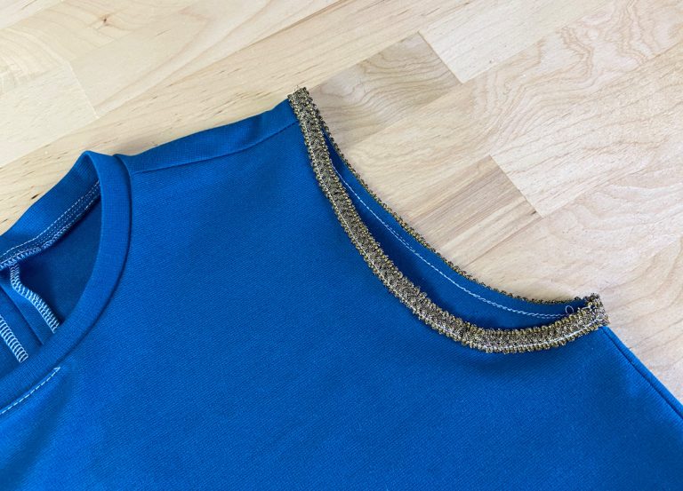 Tight Armholes Daily – Choose Cuts With More Ease