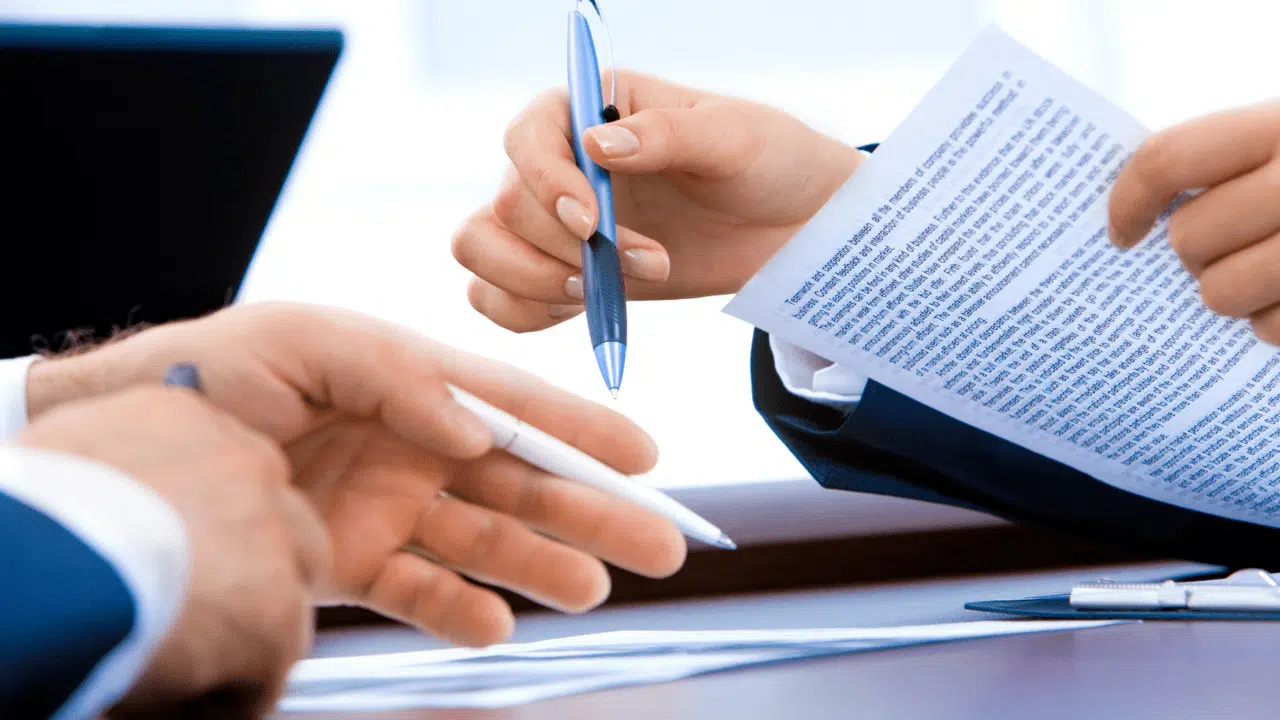 Franchise Contract Concerns: Study Obligations Before Paying Fees